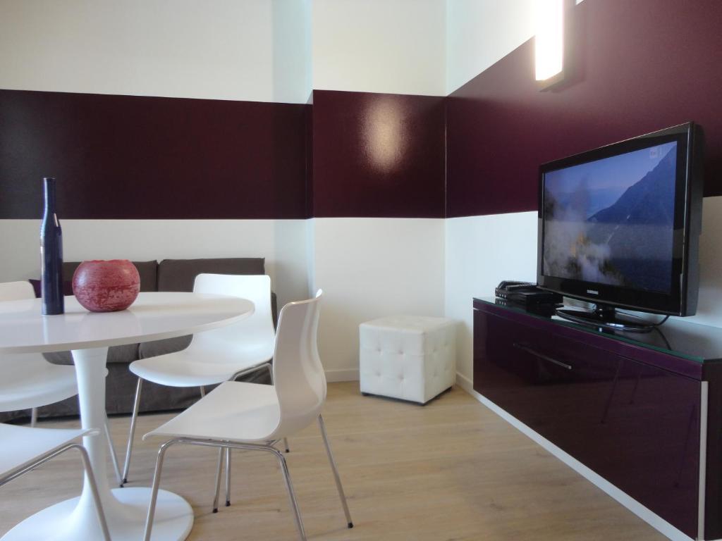 Bio Suites Pacinotti Бардоліно Номер фото